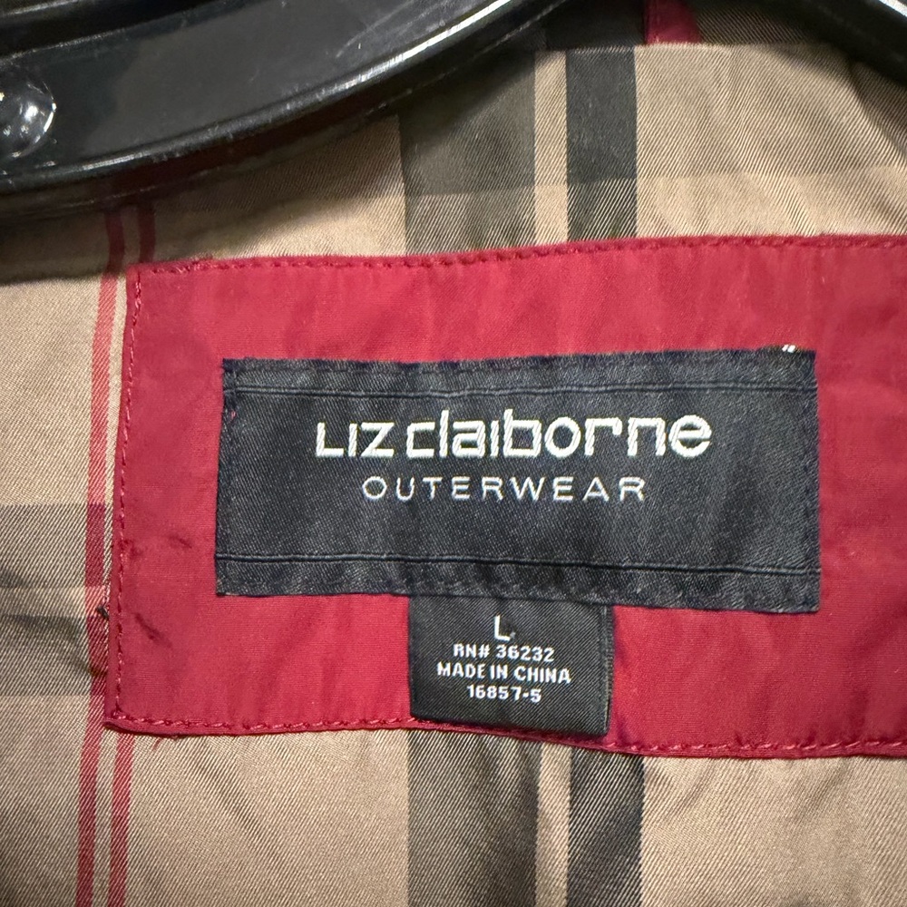 Liz‎ Claiborne Quilted Jacket - Picture 5 of 9